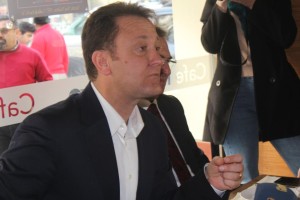 “MENEMEN’İ AÇIK ARA FARKLA ALACAĞIZ”