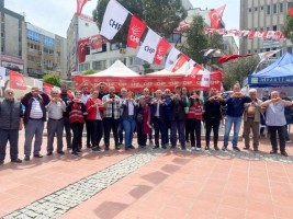 CHP ve İYİ Parti stant açtı