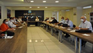 İLÇE BAŞKANLARINDAN KIRKPINAR’A DESTEK