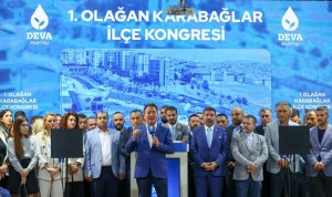 Babacan, İzmir'de partililerle buluştu