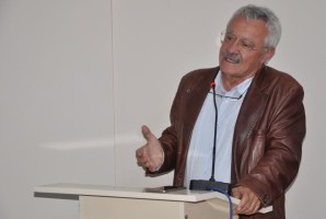 TANIK, “HALK DEMOKRASİYİ LÜKS OLARAK GÖRÜYOR”