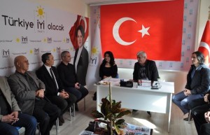 CHP’DEN İYİ PARTİ’YE HAYIRLI OLSUN ZİYARETİ