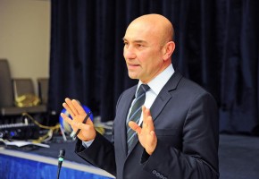 “İZMİR’DE İYİLİK KAZANMAYA DEVAM EDECEK”