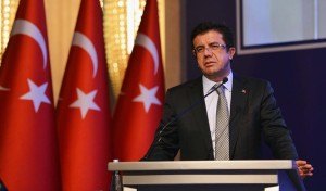 NİHAT ZEYBEKCİ’NİN ‘TARİHİ ALAN’ PROJESİ