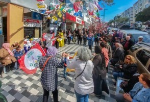 Yeşil Sol Parti seçim bürosu açıldı