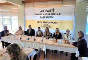 AK KADINLARDAN VEFA BULUŞMASI