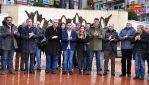 TÜRKİYE İÇİN 'AYAĞA KALK' EYLEMİ