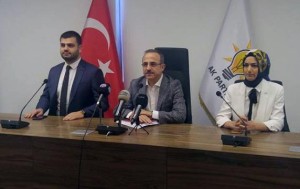 AK Parti İzmir'in yeni yönetimi açıklandı