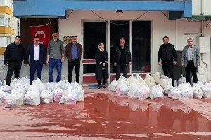 MHP’DEN İHTİYAÇ SAHİPLERİNE YARDIM