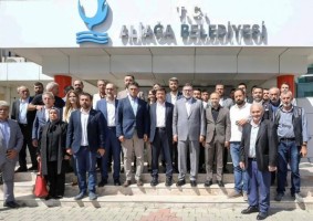 AK Parti’den Acar’a “Hayırlı olsun” ziyareti