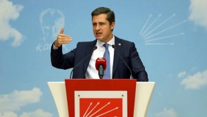 Yücel, Aliağa’ya getirilen gemileri sordu