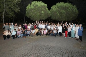 GENÇLERLE BİR ARAYA GELDİ