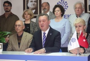 SİYASİ PARTİLERE TARIMDA ORTAK AKIL ÇAĞRISI