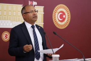 Purçu: “Müteahhitleri tutuklamak yetmez”
