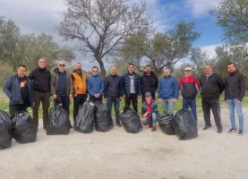 İYİ Parti çevre temizliği yaptı