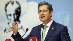 Sağlık bakanını istifaya çağırdı