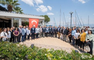 Siyasilerden 2. tur mesajı