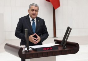 Depremzede esnafa sahip çıkma çağrısı