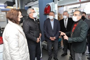 BÜYÜKŞEHİRE "MENEMEN" ELEŞTİRİSİ