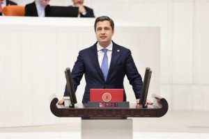 Yücel’den “Emekli Destekleri” tepkisi