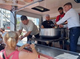 CHP’den aşure ikramı