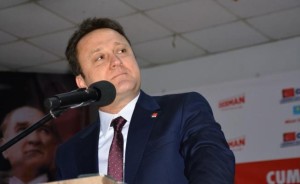 SERDAR AKSOY: “CHP’DE İSİMLER GEÇİCİ, KİMLİK KALICIDIR”