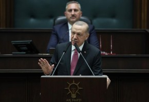 Erdoğan: “Borçlarınızı tıpış tıpış ödeyeceksiniz”