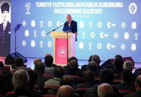 Soylu, Kınık’ta çalıştaya katıldı