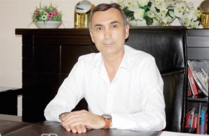 DURMAZ’DAN BELEDİYEYE ÇAĞRI: ‘MAAŞLARI ÖDEYİN’