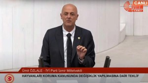Özlale: “Köpeğin bile fakirine tahammülünüz yok"