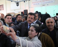 "İZMİR'DE YAŞAM KALİTESİ PROBLEMİ VAR"