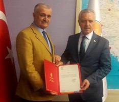 AK PARTİ’DE DEVİR TESLİM BUGÜN