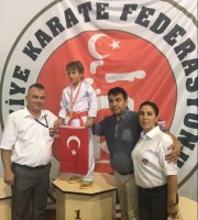 MİNİK ŞAMPİYONDAN BİR BAŞARI DAHA