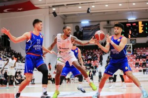 PETKİMSPOR’DAN İYİ MÜCADELE KÖTÜ SONUÇ