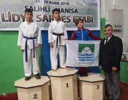 FOÇALI KARATECİLER LİGE PUANLA BAŞLADI