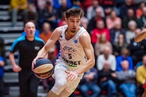 Petkimspor’da transfer sürüyor