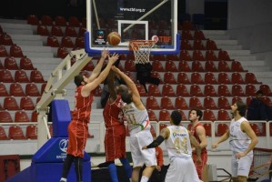 PETKİM SPOR 11 HAFTADIR DURULAMIYOR