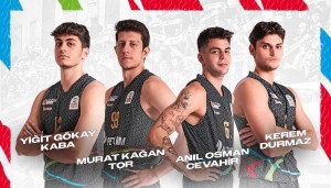 Petkimspor gençleri takımda tuttu