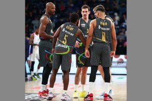 Petkimspor’dan AFAD’a bağış