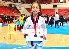 KÜÇÜK ZEYNEP’TEN BÜYÜK BAŞARI