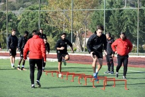 ALİAĞASPOR FK, GÜZELTEPE’Yİ TARAFSIZ SAHADA KONUK EDECEK