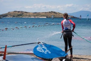 Foça sörf tutkunlarını bekliyor