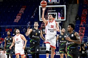 Petkimspor ilk mağlubiyetini aldı