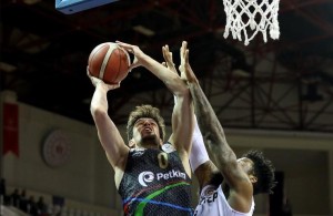 PETKİMSPOR’DAN KRİTİK KAYIP