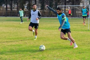 ALİAĞASPOR FK’DA ANTRENMANLAR SÜRÜYOR