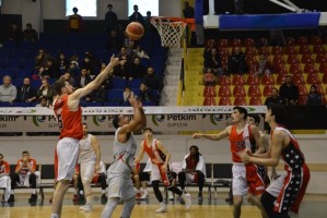 PETKİM SPOR: 80 – BANDIRMA KIRMIZI: 92