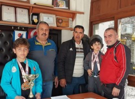 MİNİK SPORCULARDAN VEFA ZİYARETİ