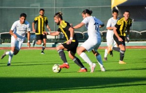 ALİAĞASPOR FK LİDERLİĞİNİ SÜRDÜRDÜ