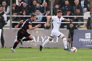 Aliağaspor FK zorlu deplasmandan puanla döndü