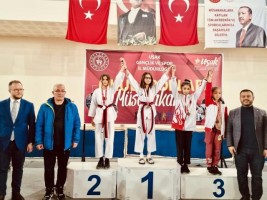 ALİAĞA’YI GURURLANDIRAN BİR MADALYA DAHA